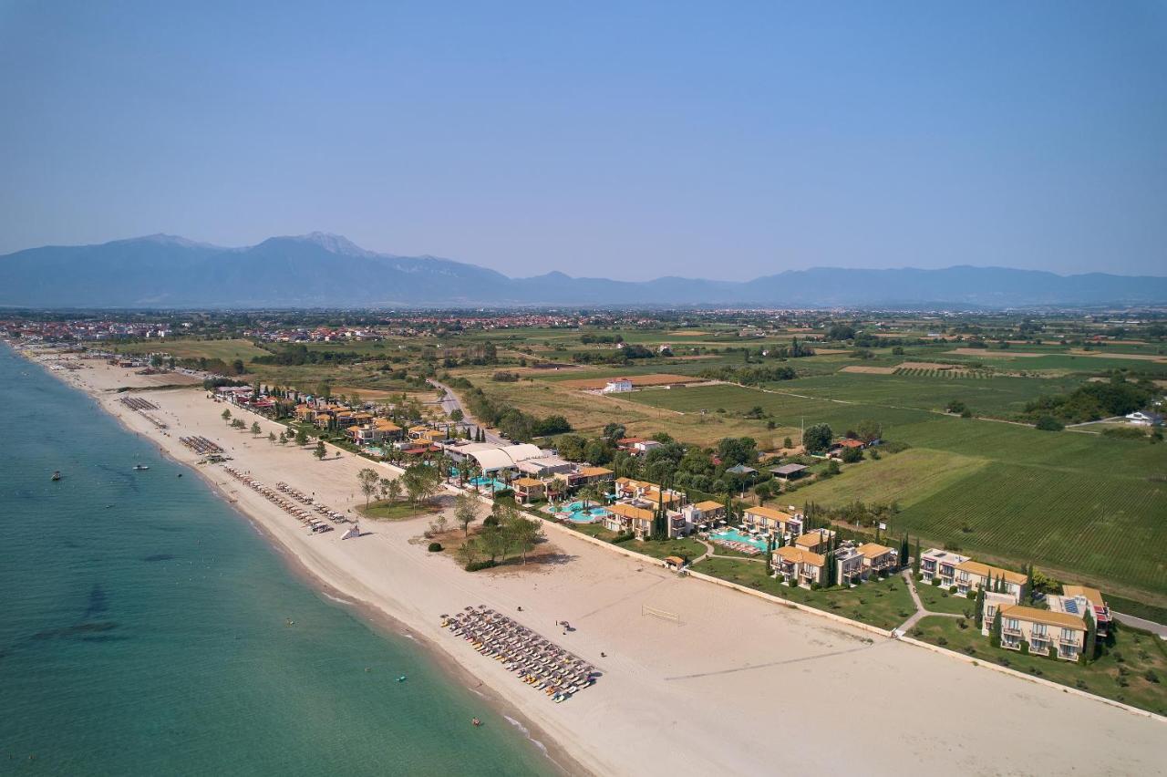 Mediterranean Village Hotel & Spa Paralia Katerinis Bagian luar foto