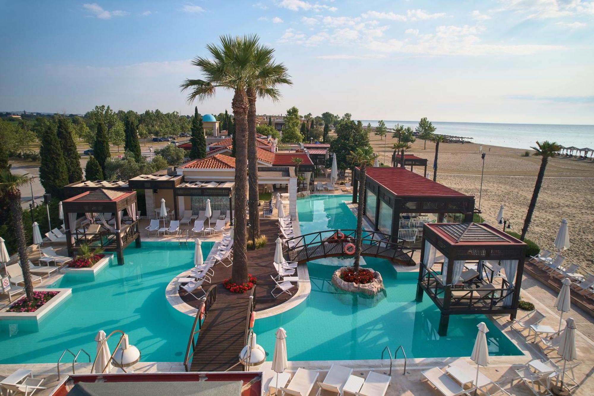 Mediterranean Village Hotel & Spa Paralia Katerinis Bagian luar foto